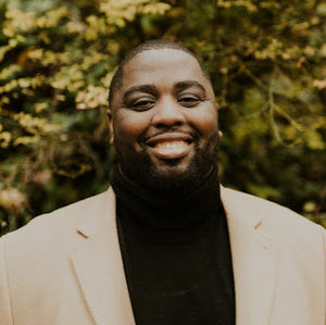 Meet your Posher, Dom